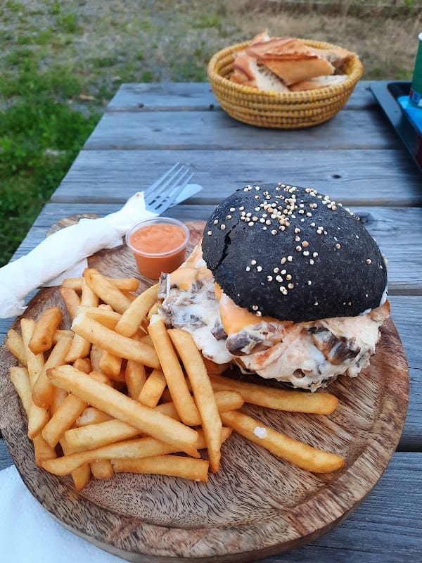 Restaurant Ryhana Food à La Roche-sur-Yon, France