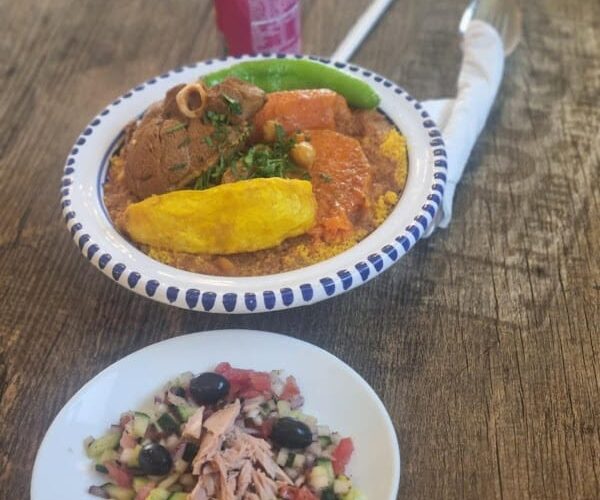 Restaurant Ryhana Food à La Roche-sur-Yon, France