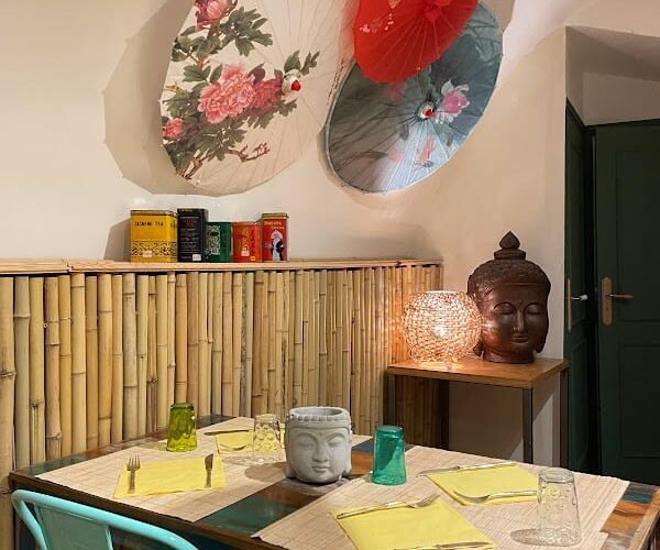 Restaurant Sabaï-sabaï à Saint-Paul-de-Vence, France