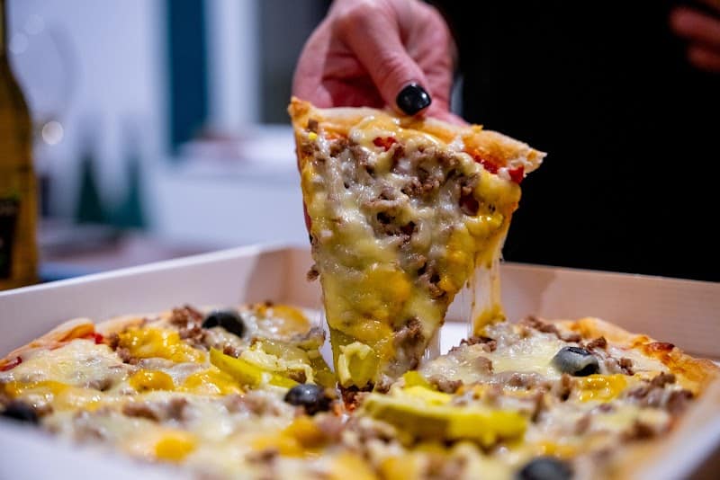 Restaurant Sacrée Pizza à Bezannes, France