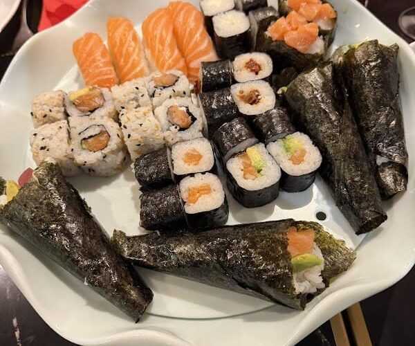 Restaurant sakura à Chenôve, France