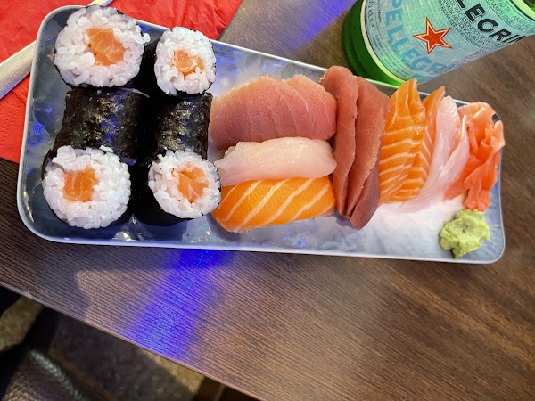 Restaurant Sakura Sushi à Meaux, France