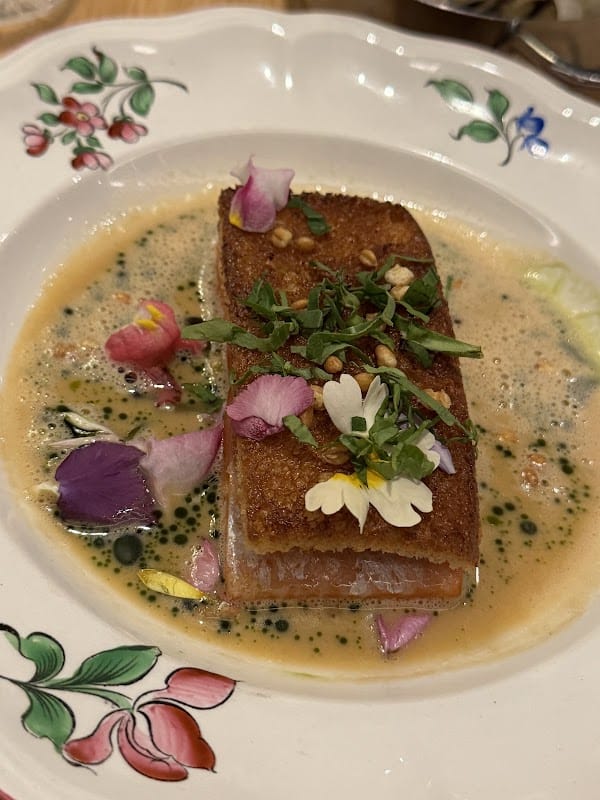 Restaurant Salle à Manger Mirabelle à Langres, France