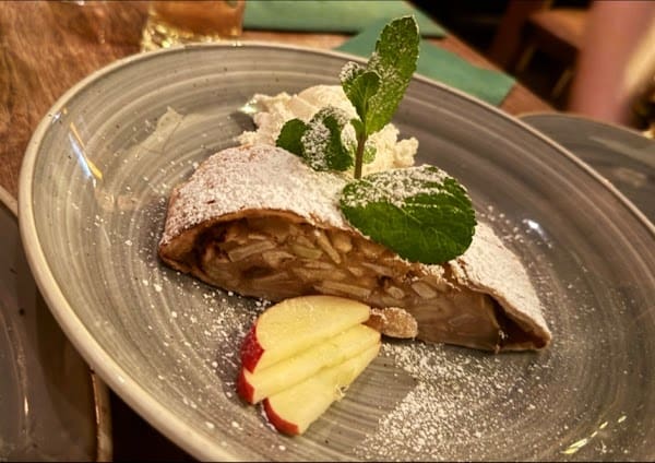 Restaurant Schnitzelei Mitte à Berlin, Allemagne