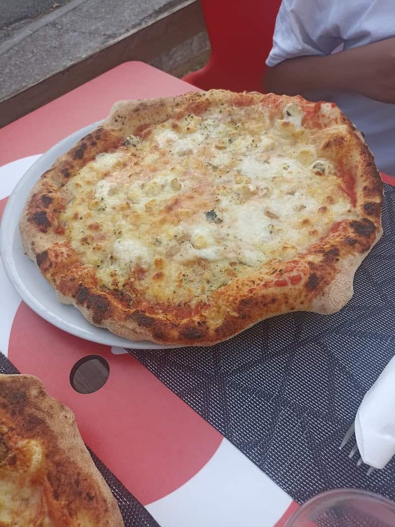 Restaurant Sicilia in tavola à Courthézon, France