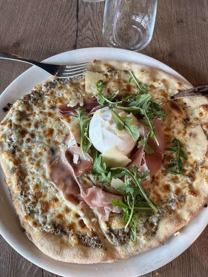 Restaurant Signorizza Saint-Junien à Saint-Junien, France