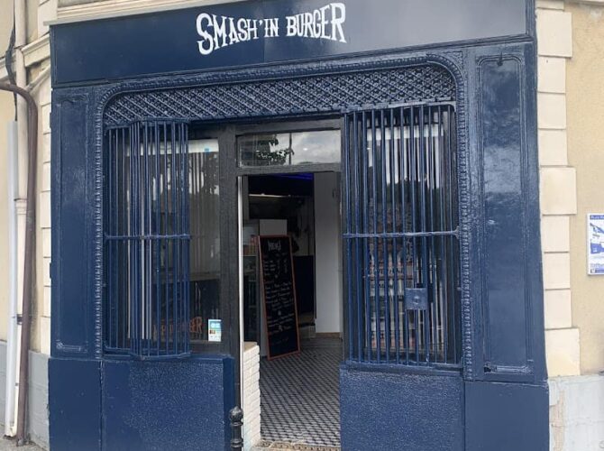 Restaurant Smash’in Burger à Conflans-Sainte-Honorine, France
