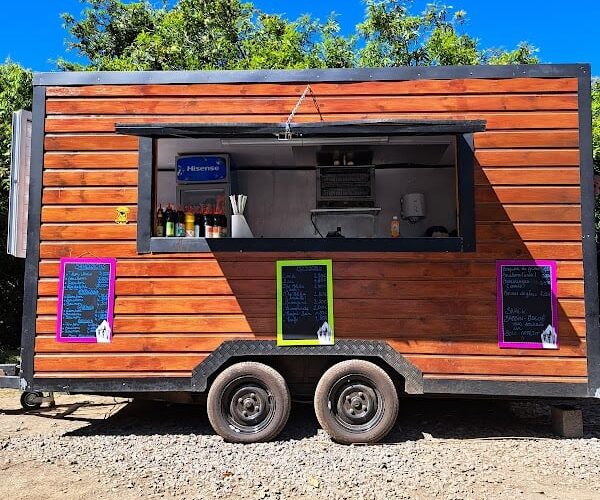 Restaurant Snack bassin boeuf à Sainte-Suzanne, La Réunion