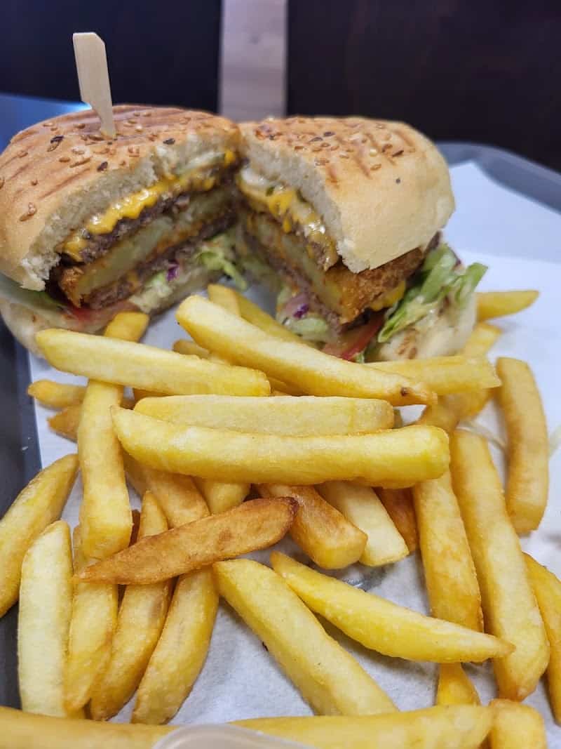 Restaurant Snack de Boigny à Boigny-sur-Bionne, France
