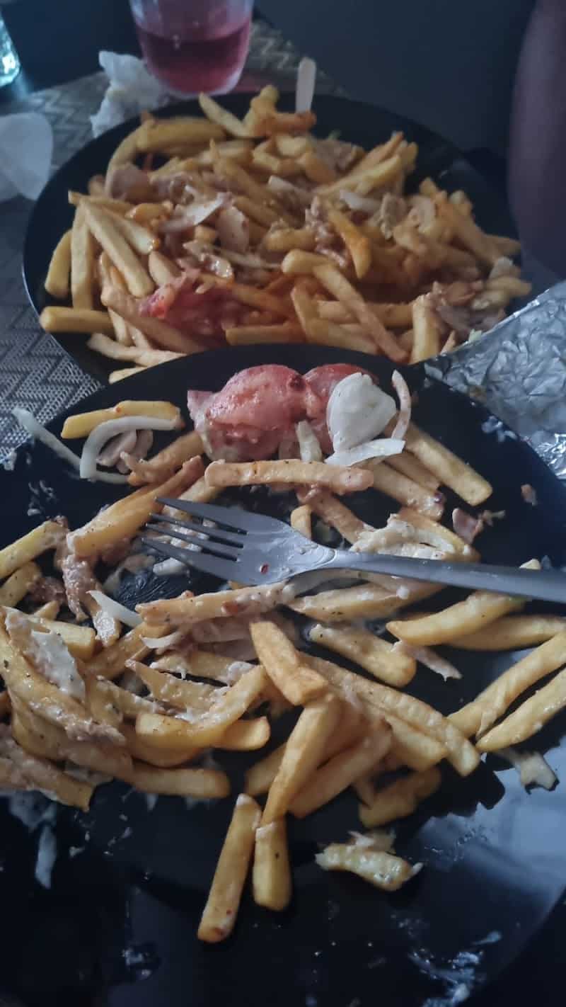 Restaurant Snack Gaziantep 3 à Sainte-Marie-aux-Chênes, France