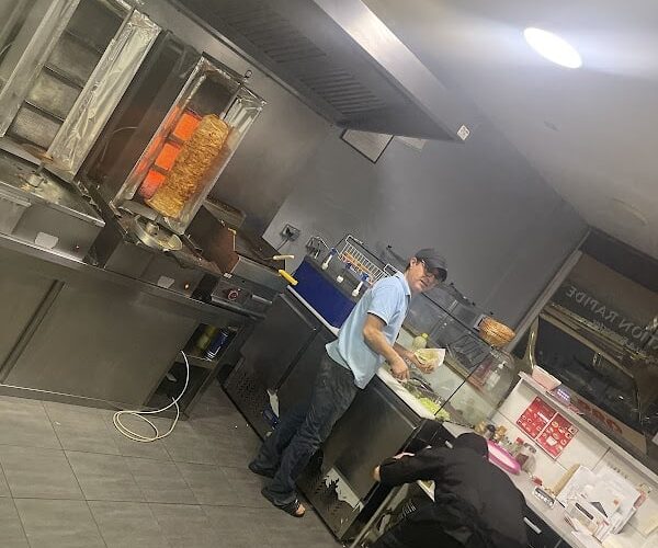 Restaurant Snack Medya à Neufchâteau, France