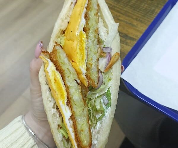 Restaurant Snack Time à Les Herbiers, France