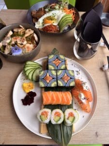 SO SUSHI