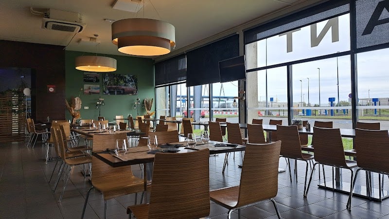 Restaurant Sortie 48 à Marck, France