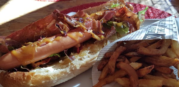 Restaurant SOUS LE MÛRIER à Le Crès, France