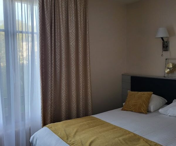 Spa Hotel & Restaurant Ô Pervenches à Chambéry, France