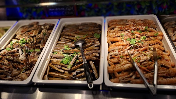 Restaurant Star Food à Lognes, France