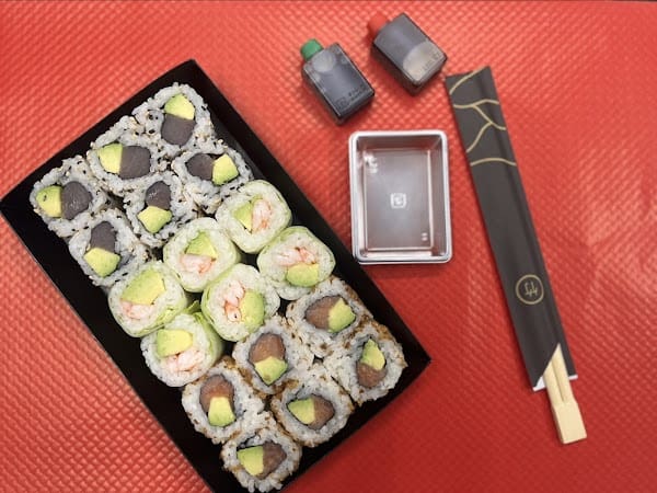 Restaurant SUSHI N POKE à Hennebont, France