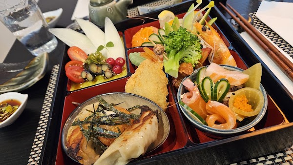 Restaurant SUSHICHALET à Brive-la-Gaillarde, France