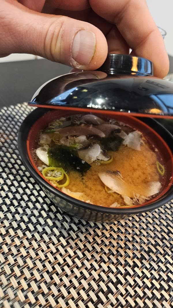 Restaurant SUSHICHALET à Brive-la-Gaillarde, France