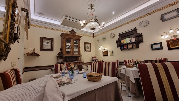 Taberna del Alabardero Madrid – Restaurante Palacio Real à Madrid, Espagne