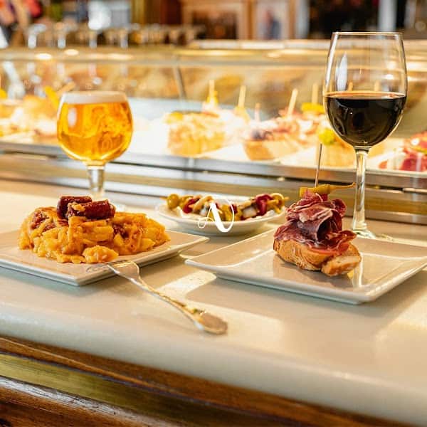 Taberna del Alabardero Madrid – Restaurante Palacio Real à Madrid, Espagne
