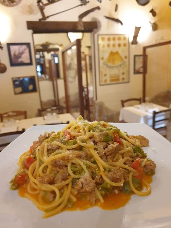 Restaurant Taverna dei migliori à Rome, Italie