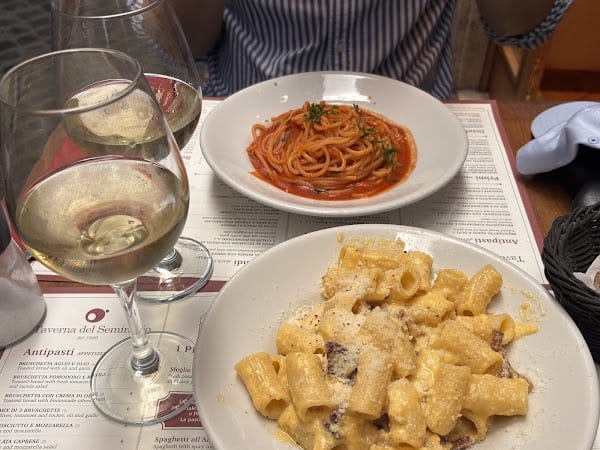 Restaurant Taverna del Seminario à Rome, Italie