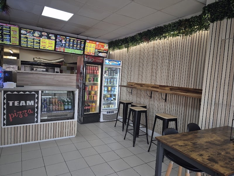 Restaurant Team pizza à Moissac, France