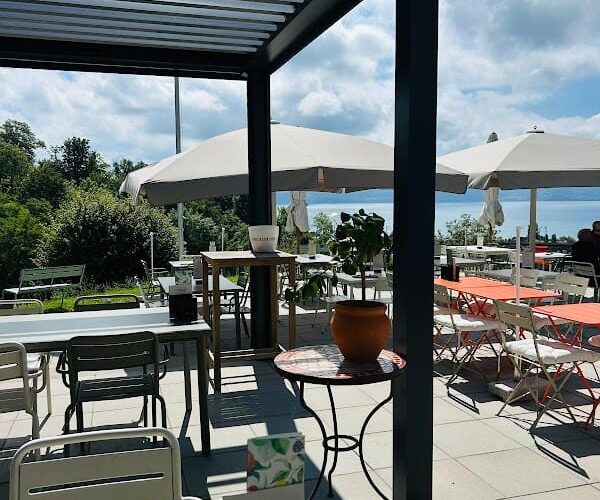 Restaurant Tennis à Pully, Suisse