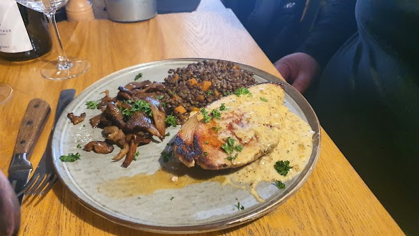 Restaurant Terrasse et Marmites à Vénissieux, France