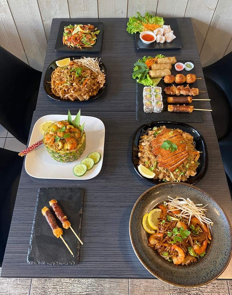 Restaurant THAI & SUSHI CLUB à Corbeil-Essonnes, France