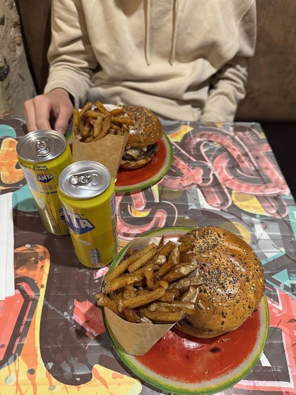 Restaurant The B53’s à Laval, France