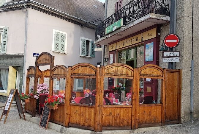 Restaurant The Larch à La Mure, France