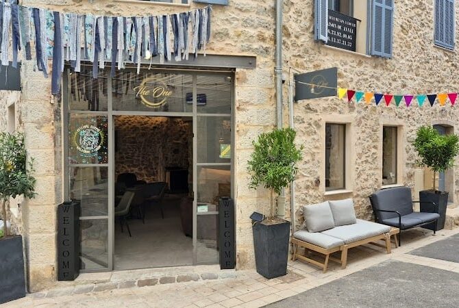 Restaurant The One à Valbonne, France
