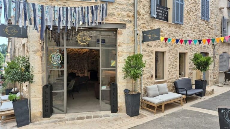 Restaurant The One à Valbonne, France — photo 1