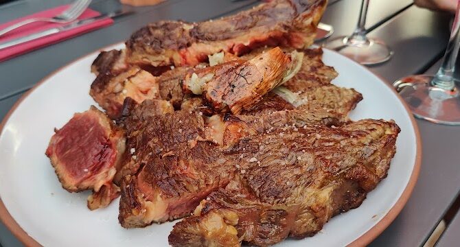 Restaurant The Rooster Guinguette à Villenave-d'Ornon, France