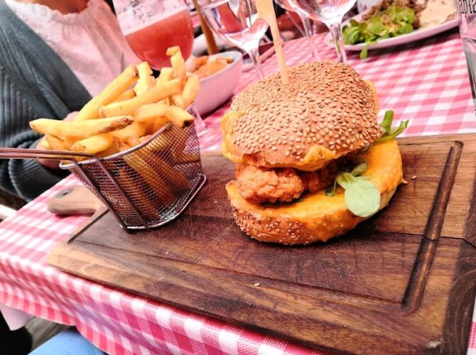 Restaurant The Rooster Guinguette à Villenave-d'Ornon, France