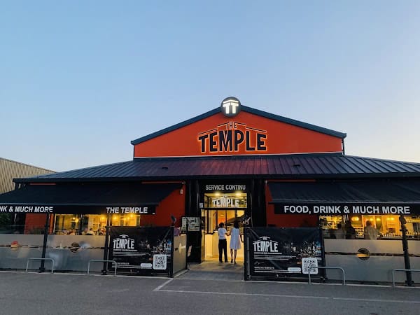 The Temple Restaurant à Beauvais, France