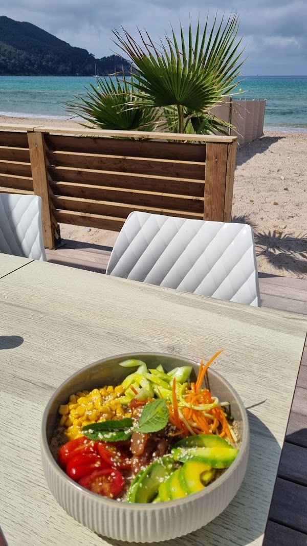 Restaurant Tiki Beach à Saint-Cyr-sur-Mer, France