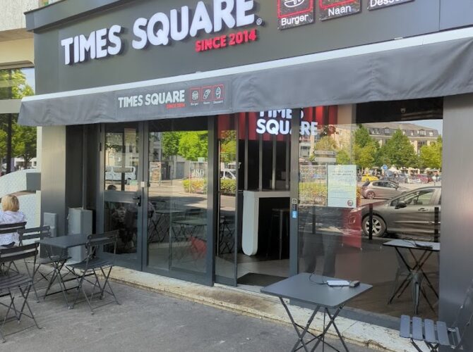 Restaurant Times Square Chartres à Chartres, France