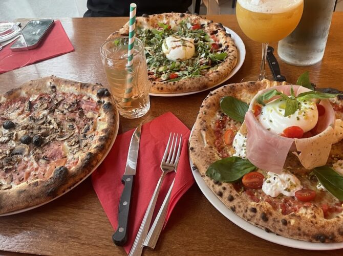 Restaurant Tutti italia (au feu de bois) à Vaulx-en-Velin, France