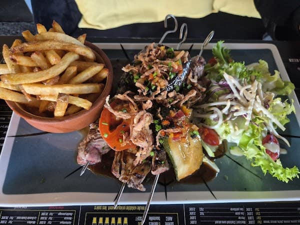 Restaurant Uno Mas à Saint-Cyprien, France