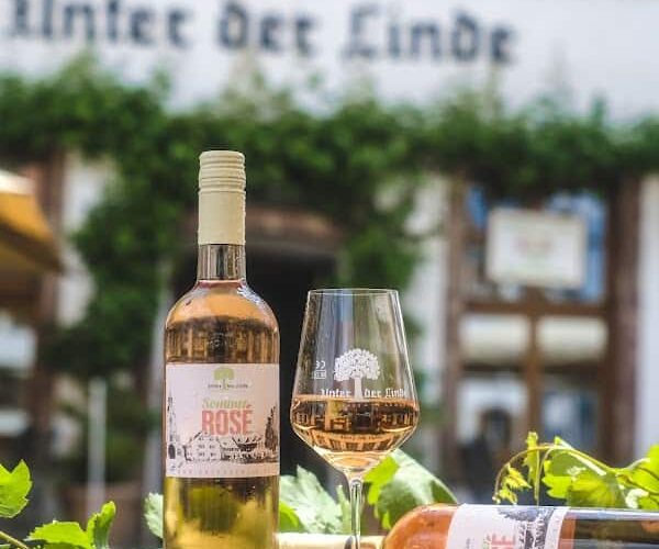 Restaurant Unter der Linde • Wirtshaus • St. Arnual • deutsche & französische Küche à Saarbrücken (Sarrebruck), Allemagne