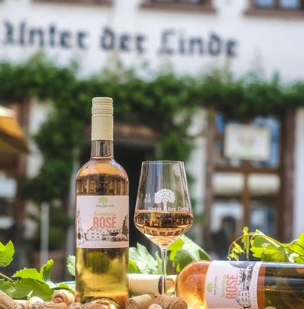 Restaurant Unter der Linde • Wirtshaus • St. Arnual • deutsche & französische Küche à Saarbrücken (Sarrebruck), Allemagne