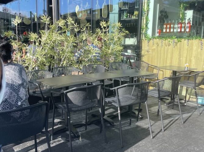 Restaurant Vegas Kitchen à Villefontaine, France