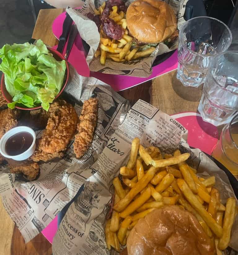 Restaurant Vegas Kitchen à Villefontaine, France