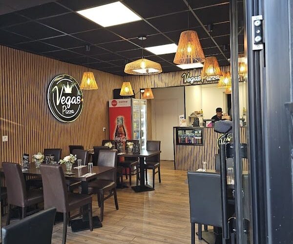 Restaurant Vegas Pizza La Roche-Sur-Yon à La Roche-sur-Yon, France