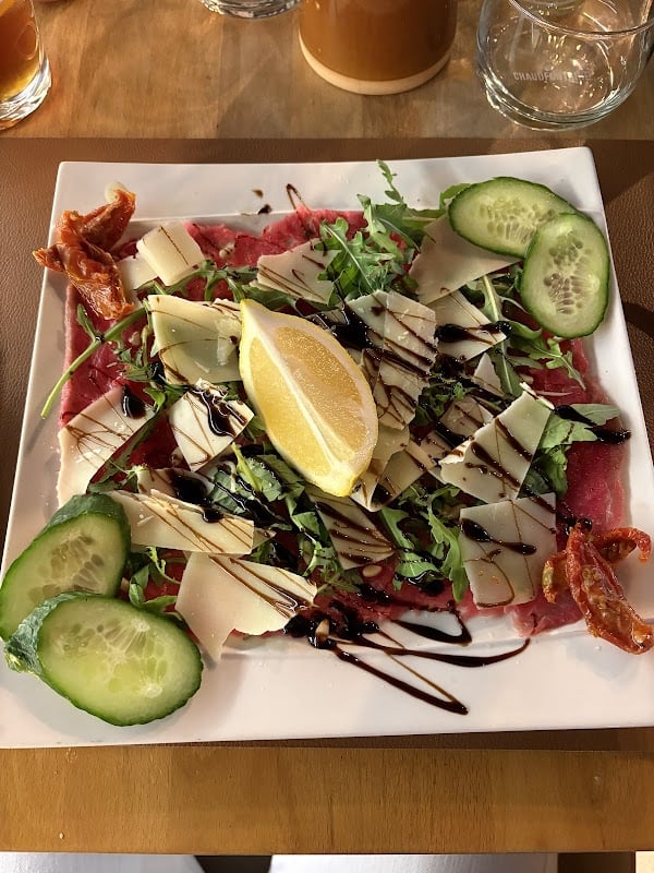 Vendetta Restaurant Pizzeria à Neufchâteau, Belgique