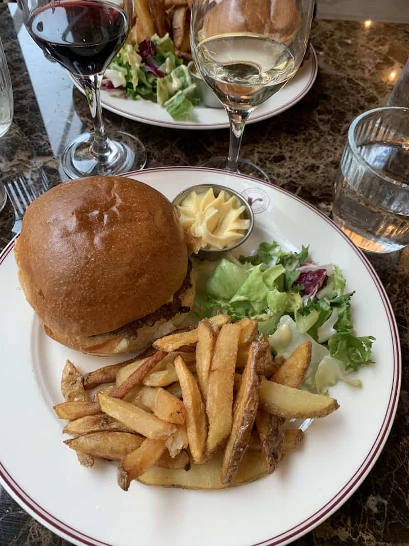 Victor by Sharies Reims I Restaurant à Reims, France